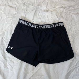 Black Under armour loose running shorts